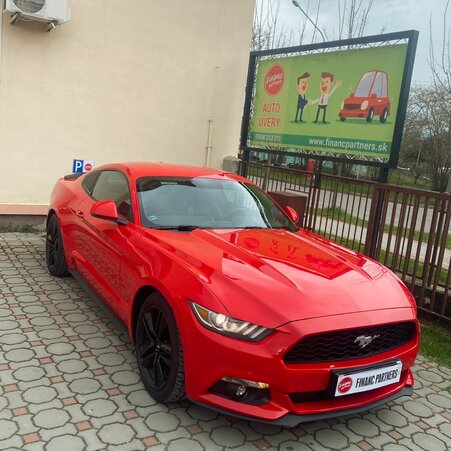 Ford Mustang 2.3 turbo 317ps